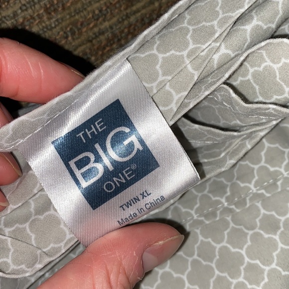 The Big One twin XL sheets - Picture 4 of 6